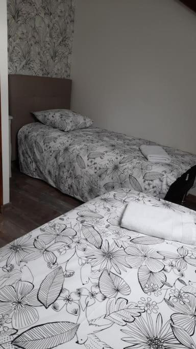 Les Galipes Apartment Увилер Екстериор снимка
